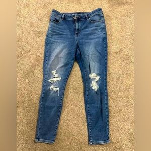 American Eagle, Size 16